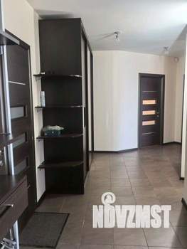 3-к квартира, посуточно, 90м2, 1/1 этаж