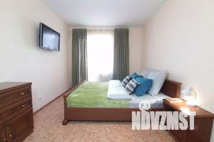 1-к квартира, посуточно, 37м2, 12/25 этаж