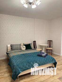 1-к квартира, посуточно, 35м2, 5/6 этаж