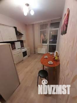 1-к квартира, посуточно, 45м2, 3/19 этаж