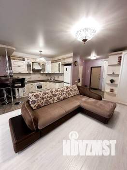 1-к квартира, посуточно, 50м2, 1/1 этаж