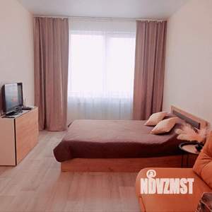 2-к квартира, посуточно, 40м2, 9/16 этаж