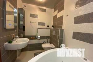 2-к квартира, посуточно, 67м2, 21/25 этаж