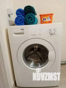 1-к квартира, посуточно, 36м2, 3/25 этаж