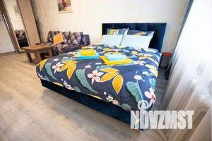 1-к квартира, посуточно, 32м2, 2/10 этаж