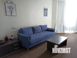 2-к квартира, посуточно, 47м2, 1/1 этаж