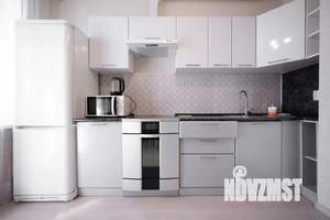 1-к квартира, посуточно, 45м2, 19/25 этаж