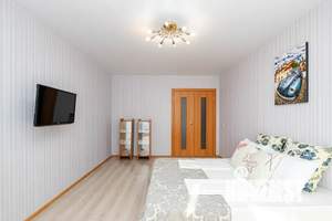 1-к квартира, посуточно, 42м2, 4/5 этаж