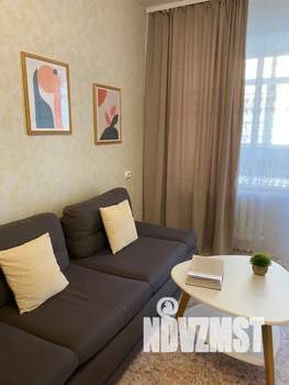 1-к квартира, посуточно, 43м2, 7/12 этаж