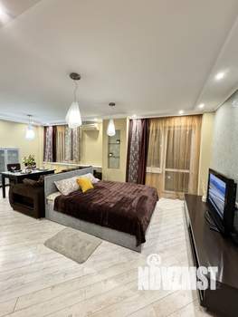 Студия квартира, посуточно, 50м2, 7/19 этаж