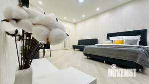 1-к квартира, посуточно, 49м2, 3/8 этаж