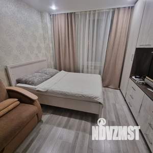 1-к квартира, посуточно, 47м2, 1/1 этаж