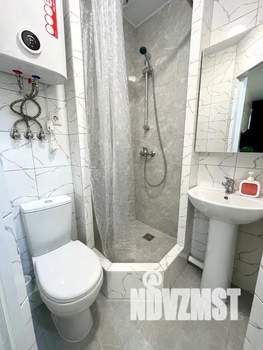 Студия квартира, посуточно, 15м2, 1/9 этаж