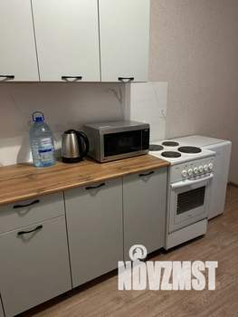 1-к квартира, посуточно, 40м2, 4/25 этаж