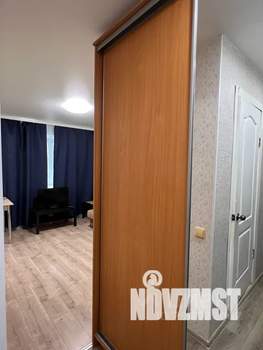 Студия квартира, посуточно, 27м2, 1/5 этаж