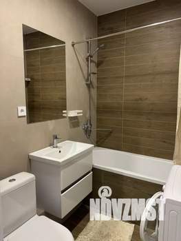 1-к квартира, посуточно, 38м2, 1/25 этаж