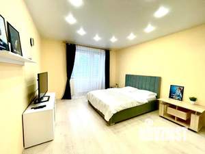 1-к квартира, посуточно, 38м2, 6/20 этаж