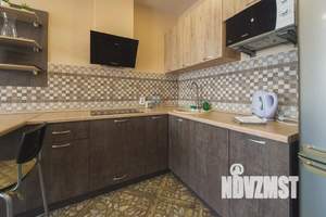 1-к квартира, посуточно, 47м2, 1/1 этаж