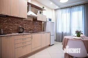 1-к квартира, посуточно, 43м2, 1/1 этаж