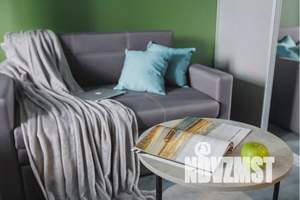 1-к квартира, посуточно, 40м2, 12/23 этаж