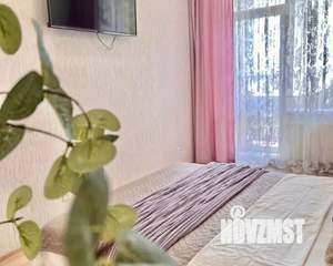 1-к квартира, посуточно, 43м2, 1/1 этаж