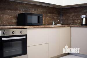 1-к квартира, посуточно, 43м2, 1/1 этаж