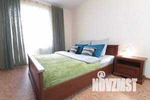 1-к квартира, посуточно, 37м2, 12/25 этаж