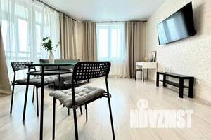 1-к квартира, посуточно, 46м2, 17/23 этаж