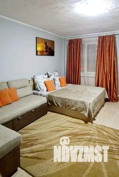 1-к квартира, посуточно, 39м2, 3/10 этаж