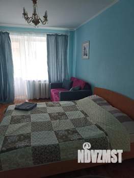 2-к квартира, посуточно, 52м2, 1/1 этаж