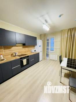 1-к квартира, посуточно, 44м2, 1/25 этаж