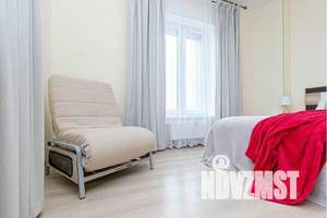 2-к квартира, посуточно, 60м2, 7/18 этаж