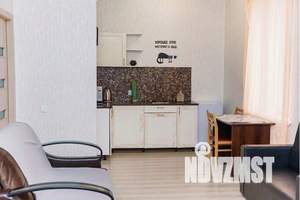 1-к квартира, посуточно, 38м2, 3/25 этаж