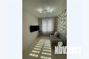 1-к квартира, посуточно, 35м2, 11/25 этаж