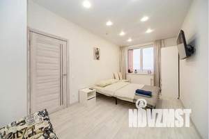 1-к квартира, посуточно, 40м2, 22/26 этаж