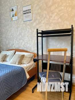 1-к квартира, посуточно, 42м2, 3/18 этаж