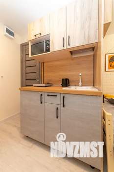 Студия квартира, посуточно, 15м2, 1/5 этаж