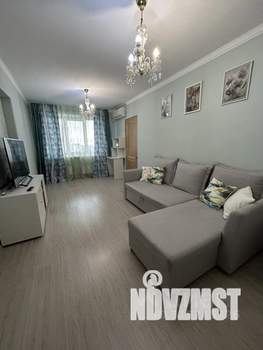 1-к квартира, посуточно, 55м2, 1/1 этаж