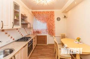 3-к квартира, посуточно, 80м2, 1/1 этаж