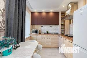 3-к квартира, посуточно, 54м2, 2/5 этаж