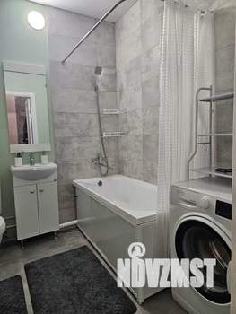 Студия квартира, посуточно, 27м2, 2/25 этаж