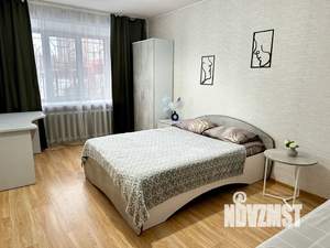 2-к квартира, посуточно, 70м2, 1/10 этаж