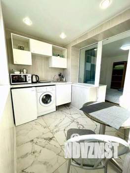 1-к квартира, посуточно, 28м2, 1/1 этаж