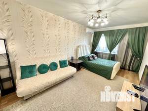 1-к квартира, посуточно, 45м2, 18/25 этаж