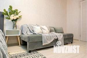 1-к квартира, посуточно, 33м2, 1/15 этаж