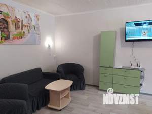 Студия квартира, посуточно, 33м2, 1/5 этаж