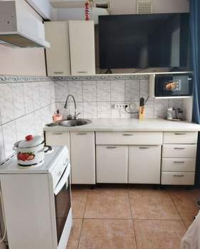 Студия квартира, на длительный срок, 60м2, 3/3 этаж