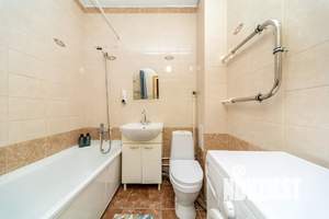 1-к квартира, посуточно, 56м2, 9/25 этаж