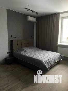 Студия квартира, посуточно, 28м2, 13/15 этаж