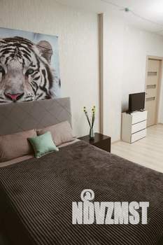 Студия квартира, посуточно, 45м2, 20/25 этаж